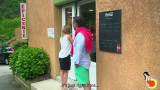 Sexy Tiffany Лейдди sərt ağır sikilmiş olur möhkəm üzvü oğlan