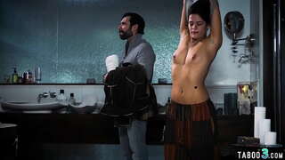 ĸ�满的青少年大致性交的变态lendlord交换一个房间