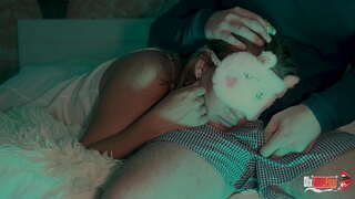 Yr wyf yn Deffro i fyny ac yn fy cam-fam gan ei NAP a cum yn ei geg! 4k