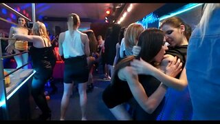 Strring up heuning en hunks wild behoeftes