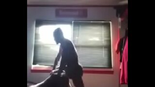 ���রনের অন্ধকারাচ্ছন্ন আমি করতে চান, অকল্যান্ড